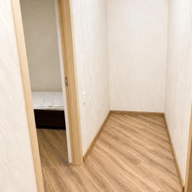 In Baku 80.0 m² apartment is for rent - Image 3
