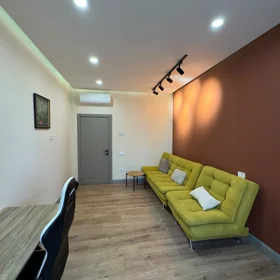 In Baku 185.0 m² apartment is for sale - Image 4