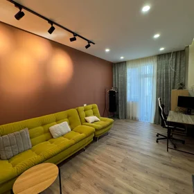 In Baku 185.0 m² apartment is for sale - Image 5