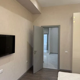 In Baku 91.0 m² apartment is for sale - Image 10
