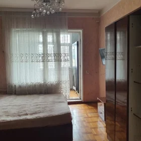 In Baku 70.0 m² apartment is for rent - Image 4