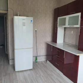 In Baku 70.0 m² apartment is for rent - Image 9