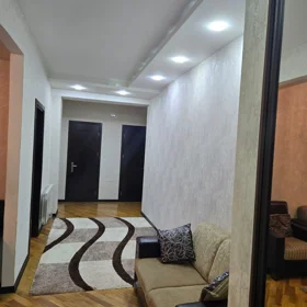 In Baku 117.0 m² apartment is for sale - Image 9