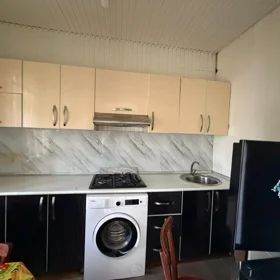 In Sabunçu rayonu 60.0 m² apartment is for rent - Image 2
