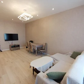 In Baku 80.0 m² apartment is for rent - Image 8