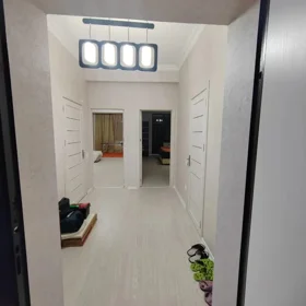 In Baku 70.0 m² apartment is for rent - Image 5