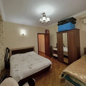 In Baku 120.0 m² apartment is for sale - Image 6