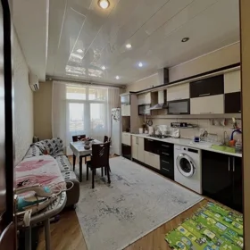 In Baku 120.0 m² apartment is for sale - Image 9