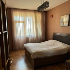 In Baku 93.0 m² apartment is for sale - Image 2