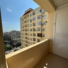 In Baku 93.0 m² apartment is for sale - Image 9