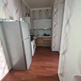 In Baku 60.0 m² apartment is for rent - Image 9