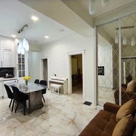 In Baku 130.0 m² apartment is for sale - Image 10