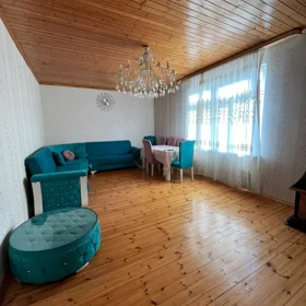 In Baku 100.0 m² house with 2.0 rooms is for rent - Image 2