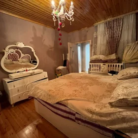 In Baku 100.0 m² house with 2.0 rooms is for rent - Image 3