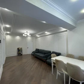 In Baku 105.0 m² apartment is for rent - Image 3