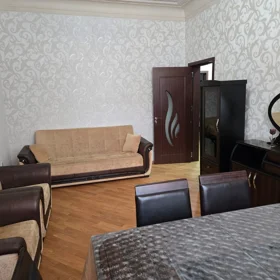 In Baku 100.0 m² apartment is for rent - Image 3