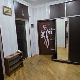 In Baku 100.0 m² apartment is for rent - Image 9