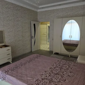 In Baku 100.0 m² apartment is for rent - Image 9