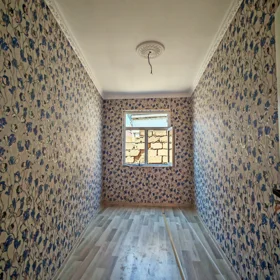 In Khirdalan 35.0 m² house with 2.0 rooms is for sale - Image 2
