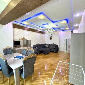 In Baku 125.0 m² apartment is for rent - Image 4
