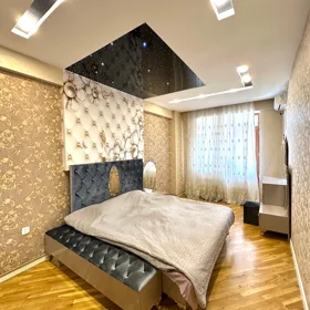 In Baku 125.0 m² apartment is for rent - Image 7