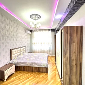In Baku 125.0 m² apartment is for rent - Image 8