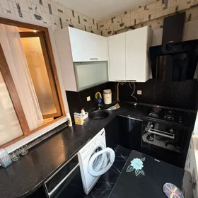In Baku 150.0 m² apartment is for sale - Image 7