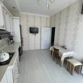 In nan 100.0 m² house with 4.0 rooms is for sale - Image 6