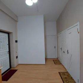 In Baku 95.0 m² apartment is for rent - Image 2