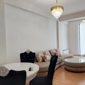 In Baku 95.0 m² apartment is for rent - Image 3