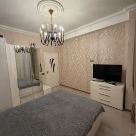 In Baku 70.0 m² apartment is for rent - Image 4