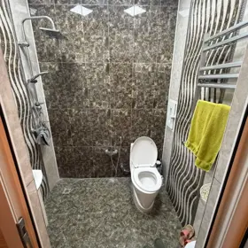 In Baku 70.0 m² apartment is for rent - Image 9