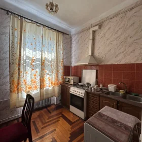 In Baku 60.0 m² apartment is for rent - Image 2