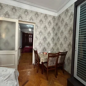 In Baku 60.0 m² apartment is for rent - Image 5