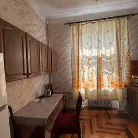 In Baku 60.0 m² apartment is for rent - Image 10