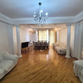 In Baku 98.0 m² apartment is for sale - Image 4