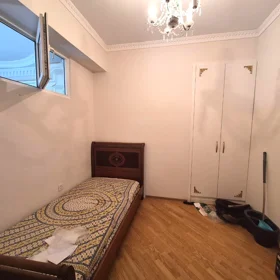 In Baku 98.0 m² apartment is for sale - Image 7