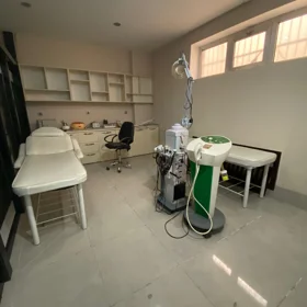 In Baku 280.0 m² commercial is for sale - Image 2