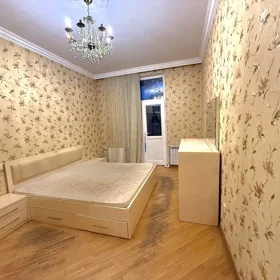 In Baku 80.0 m² apartment is for rent - Image 2