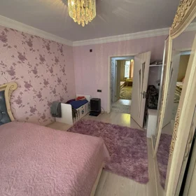 In Sabunçu rayonu 90.0 m² apartment is for sale - Image 5