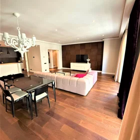 In Baku 160.0 m² apartment is for rent - Image 3