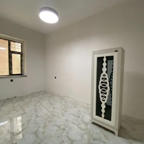 In Baku 1000.0 m² commercial is for rent - Image 2