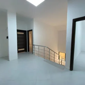 In Baku 1000.0 m² commercial is for rent - Image 10