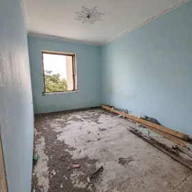 In Baku 75.0 m² apartment is for sale - Image 4