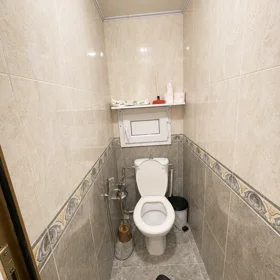 In Baku 100.0 m² apartment is for sale - Image 2