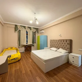 In Baku 102.0 m² apartment is for rent - Image 4