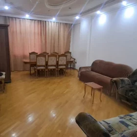 In Baku 160.0 m² apartment is for rent - Image 6