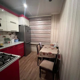 In Baku 70.0 m² apartment is for rent - Image 4