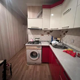 In Baku 70.0 m² apartment is for rent - Image 5