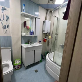 In Baku 70.0 m² apartment is for rent - Image 8